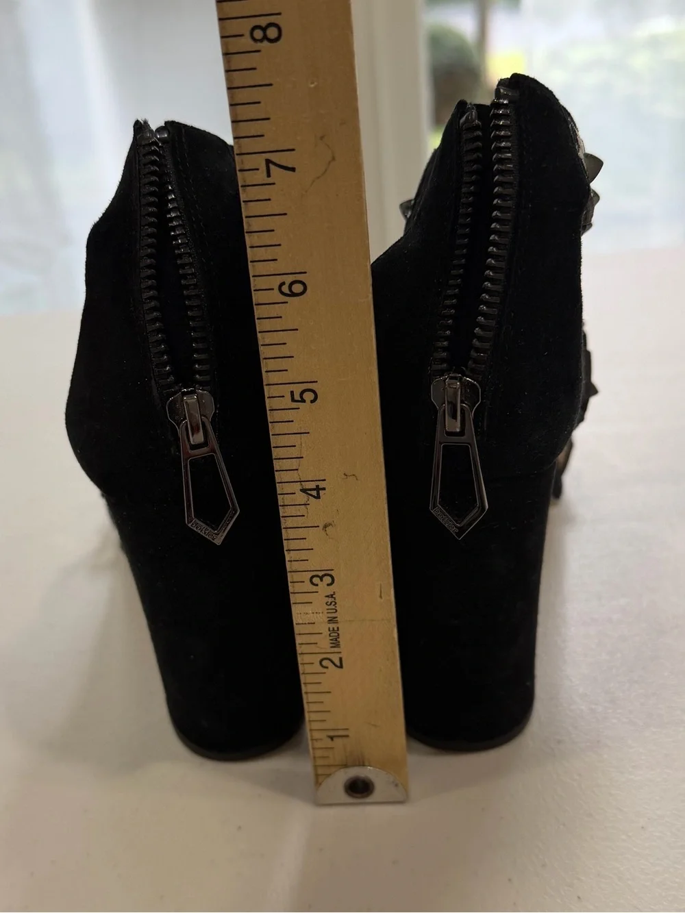 Botkier New York Black Embroidered Block Heel Sandals Size 7.5